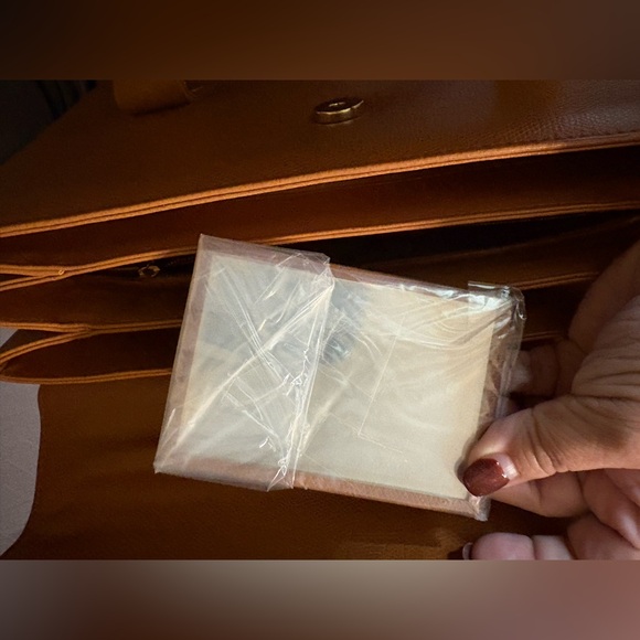 MCM Vintage Gold Hardware Leather Tote Bag - Picture 10 of 11